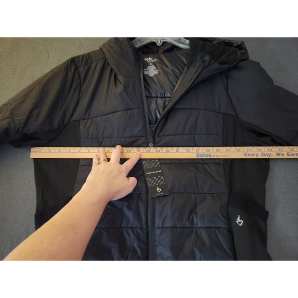 NWT Torrid Jacket 2X Black Active Puffer Full Zip Hooded Lightweight Rain Coat - Picture 5 of 9
